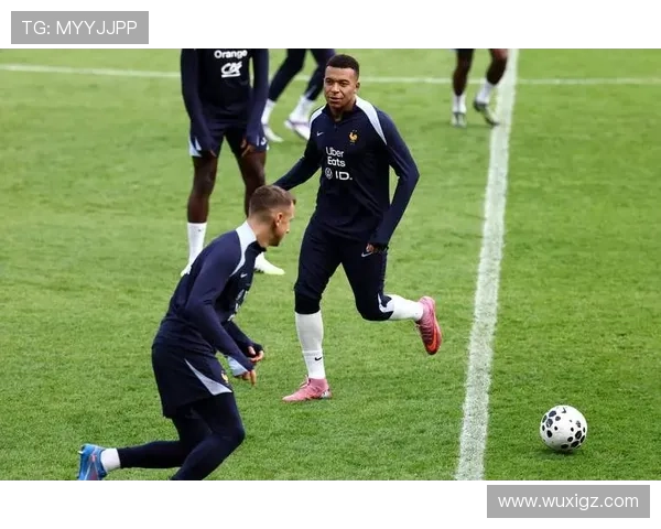 姆巴佩引领法国足球新时代世界杯赛场上的闪耀之星