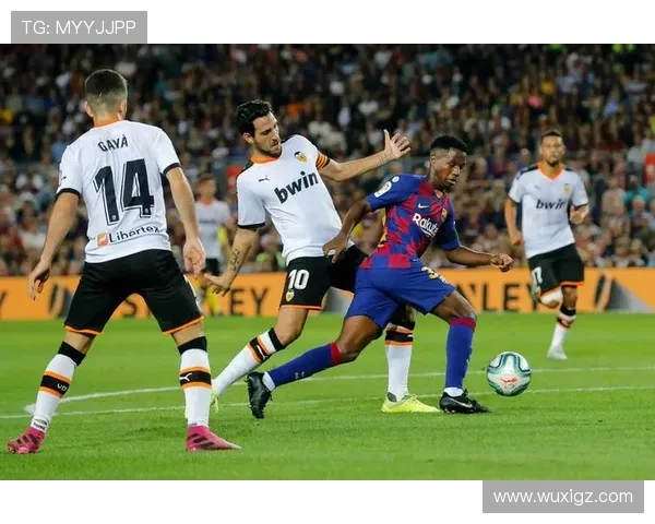 现役足球球星综合实力排行榜前十强及各队表现分析