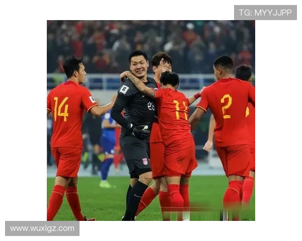 聚焦中国足坛悲剧事件回顾多位球星在赛场猝死的警示与反思 聚焦中国足坛悲剧事件回顾多位球星在赛场猝死的警示与反思